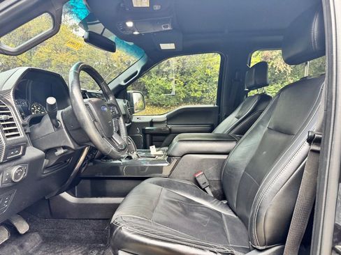 Used 2015 Ford F150 Lariat image 16
