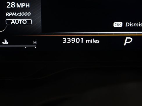 Used 2022 INFINITI QX60 Sensory w/ Cargo Package image 38