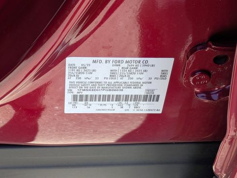 Certified 2023 Ford Explorer XLT w/ Equipment Group 202A AWD/4WD image 44