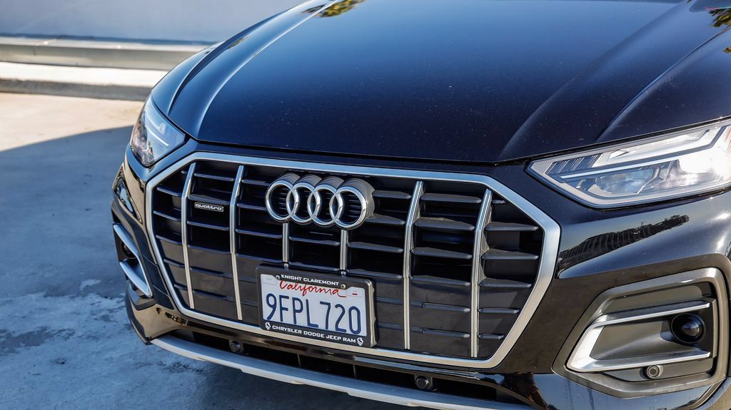 Used 2023 Audi Q5 2.0T Premium w/ Convenience Package AWD/4WD image 6