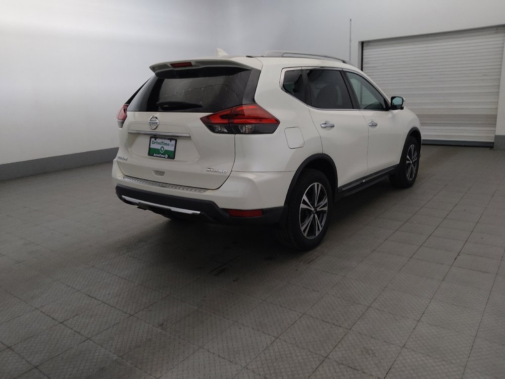 Used 2017 Nissan Rogue SL w/ SL Premium Package AWD/4WD image 9
