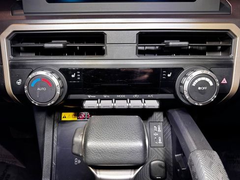 Certified 2024 Toyota Tacoma SR5 image 39