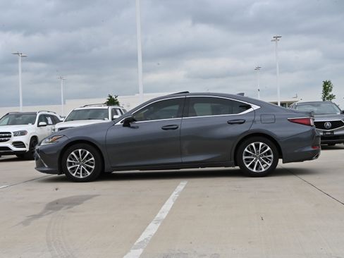 Used 2022 Lexus ES 350 w/ Premium Package image 6