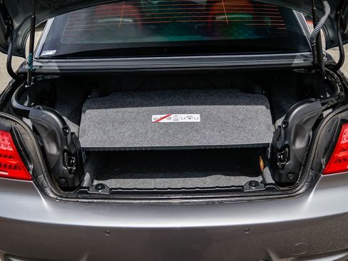 Used 2013 BMW M3 Convertible image 25