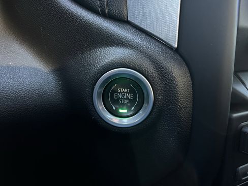 Used 2021 GMC Sierra 1500 SLT w/ Driver Alert Package II image 30