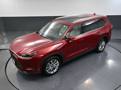 Used 2024 Toyota Grand Highlander Platinum image 67