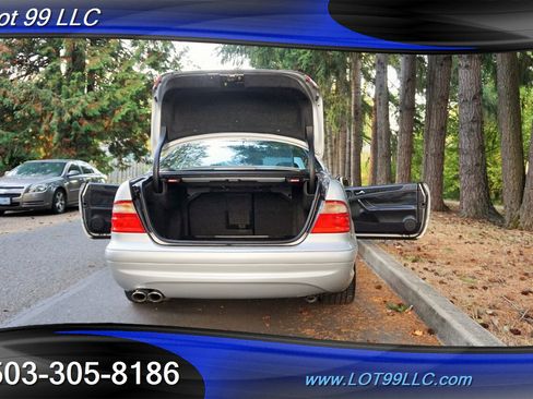 Used 2001 Mercedes-Benz CLK 55 AMG Coupe image 28