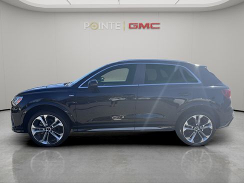 Used 2021 Audi Q3 2.0T Premium Plus w/ Premium Plus Package image 10