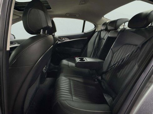 Used 2022 Genesis G70 2.0T w/ Prestige Package image 41