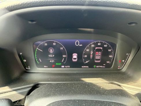Used 2025 Honda Accord Touring image 14