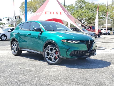 Used 2024 Alfa Romeo Tonale Veloce image 1