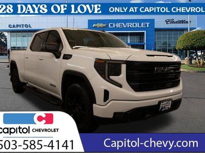 Used 2023 GMC Sierra 1500 Elevation w/ LPO, Elevation Black Package