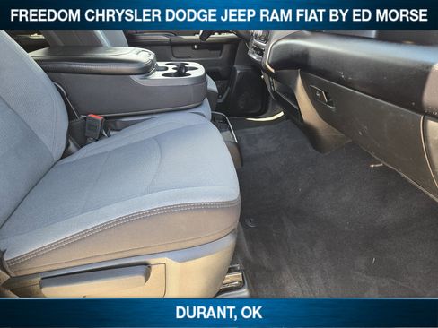 Used 2024 RAM 2500 Big Horn AWD/4WD image 9