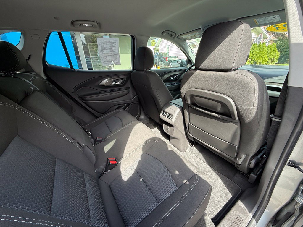 Used 2023 GMC Terrain SLE AWD/4WD image 35