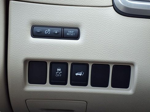 Used 2016 Nissan Murano SL w/ SL Technology Package image 14