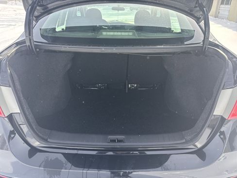 Used 2019 Nissan Sentra S image 5