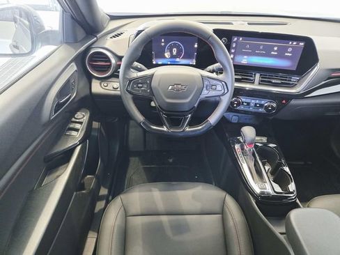 New 2026 Chevrolet Trax RS w/ Driver Confidence Package image 7