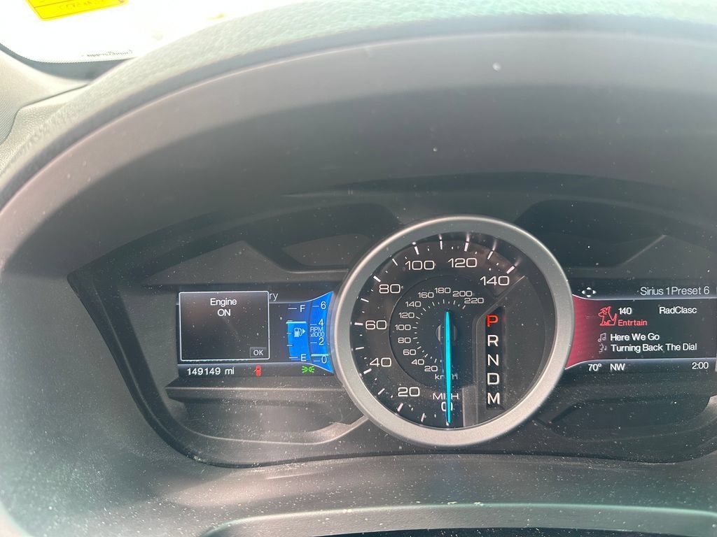 Used 2015 Ford Explorer XLT w/ Equipment Group 202A AWD/4WD image 5