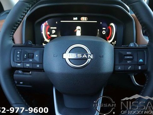 New 2026 Nissan Rogue Platinum w/ Platinum Premium Package AWD/4WD image 17