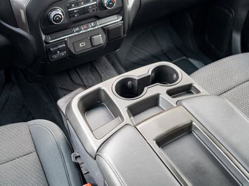 Used 2019 Chevrolet Silverado 1500 Custom image 21