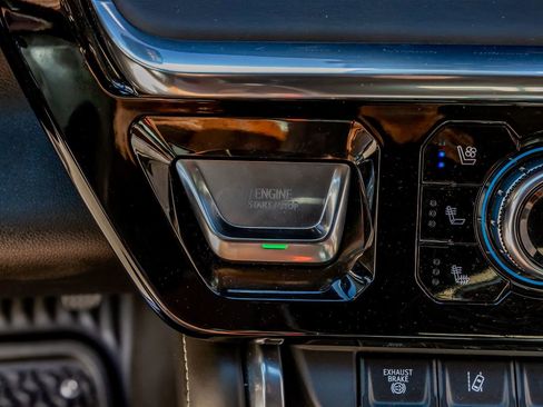 Used 2024 GMC Sierra 3500 Denali Ultimate image 23