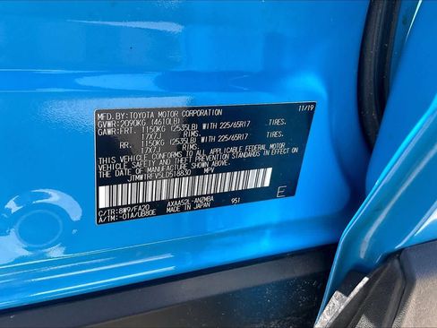 Used 2020 Toyota RAV4 XLE w/ Convenience Package FWD image 35