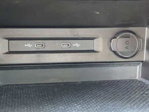 Certified 2024 Volkswagen Taos S FWD image 21