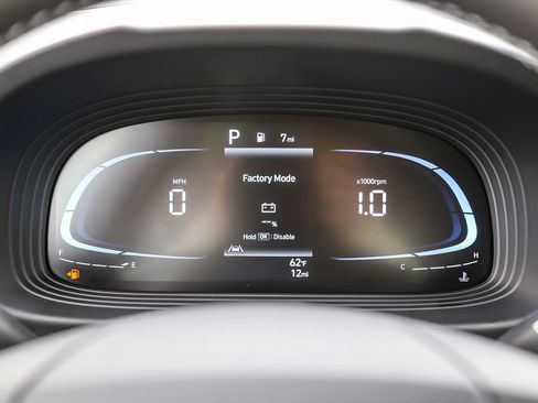 Used 2026 Hyundai Venue SEL image 23