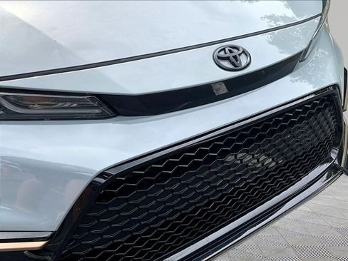 Used 2021 Toyota Corolla SE w/ Carpet Mat Package (TMS) FWD image 33