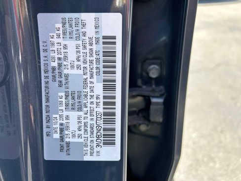 Used 2025 MAZDA CX-30 AWD 2.5 S w/ Preferred Package image 3