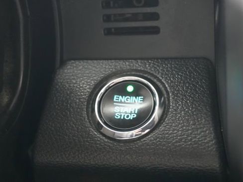 Certified 2020 Ford F250 Platinum w/ FX4 Off-Road Package image 17