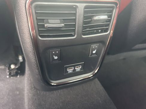 Used 2022 Dodge Charger SRT Hellcat w/ Carbon/Suede Interior Package RWD image 17