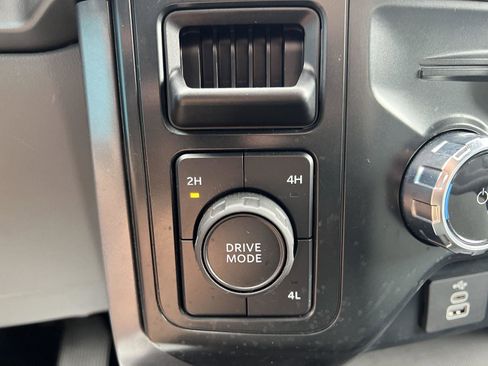 Used 2025 Ford F150 XLT w/ Equipment Group 301A Standard image 30