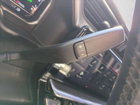 Used 2024 GMC Sierra 2500 Denali w/ Denali Reserve Package image 12