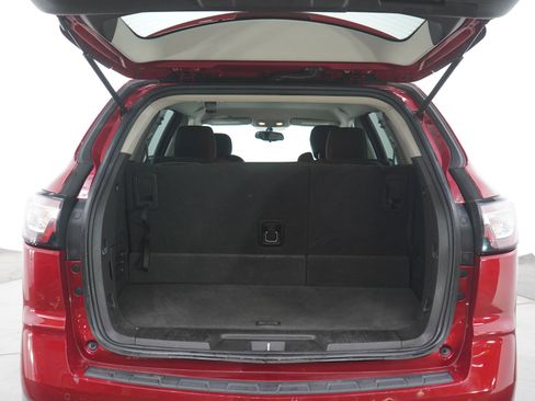 Used 2013 Chevrolet Traverse LT AWD/4WD image 17