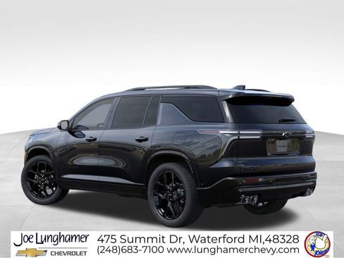New 2026 Chevrolet Traverse RS w/ LPO, Floor Liner Package AWD/4WD image 3