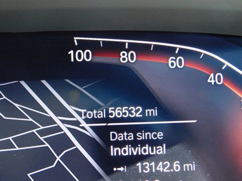 Used 2022 BMW X7 xDrive40i w/ Premium Package image 31