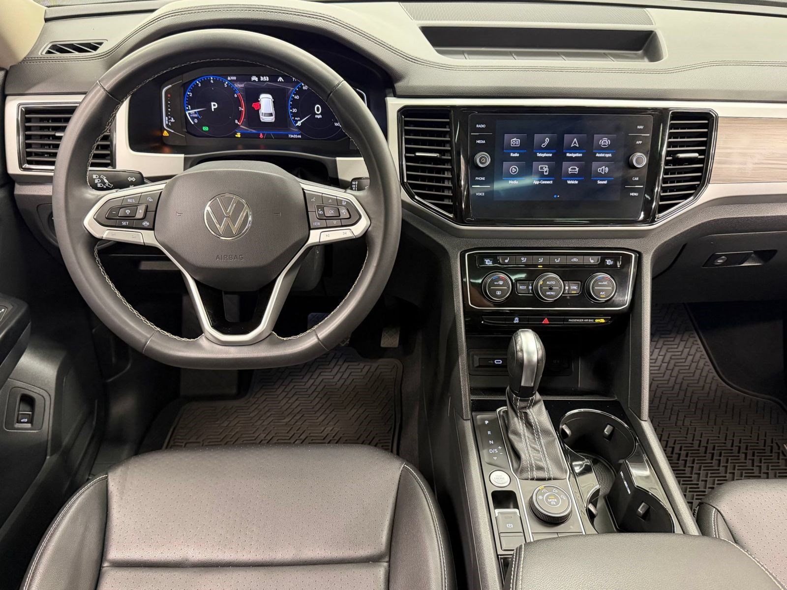 Used 2021 Volkswagen Atlas SEL AWD/4WD image 33