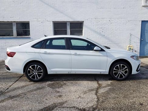 New 2026 Volkswagen Jetta Sport FWD image 2