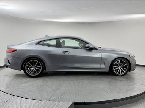 Used 2022 BMW 430i Coupe w/ Premium Package RWD image 9