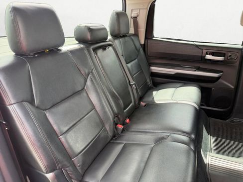 Used 2020 Toyota Tundra SR5 w/ SR5 Upgrade Package AWD/4WD image 25