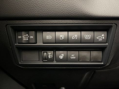 New 2026 Toyota Tundra Limited AWD/4WD image 28