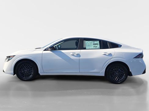 New 2026 Nissan Sentra SV image 2