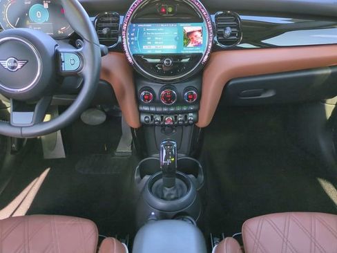 Used 2022 MINI Cooper S image 19