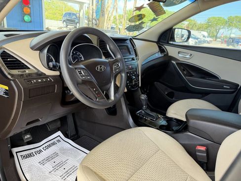 Used 2017 Hyundai Santa Fe Sport image 21