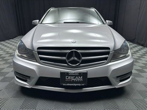 Used 2013 Mercedes-Benz C 300 Sport image 9
