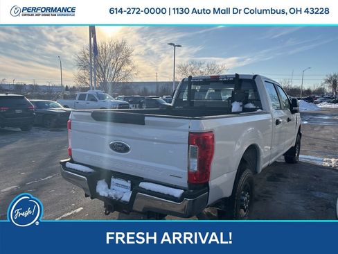 Used 2018 Ford F250 XL w/ Power Equipment Group image 4