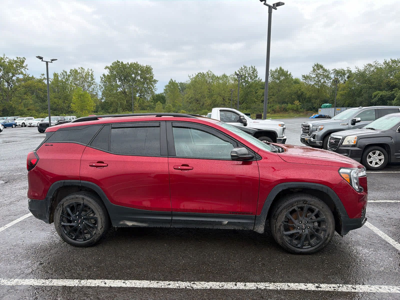 Used 2023 GMC Terrain SLE w/ Driver Convenience Package AWD/4WD image 21