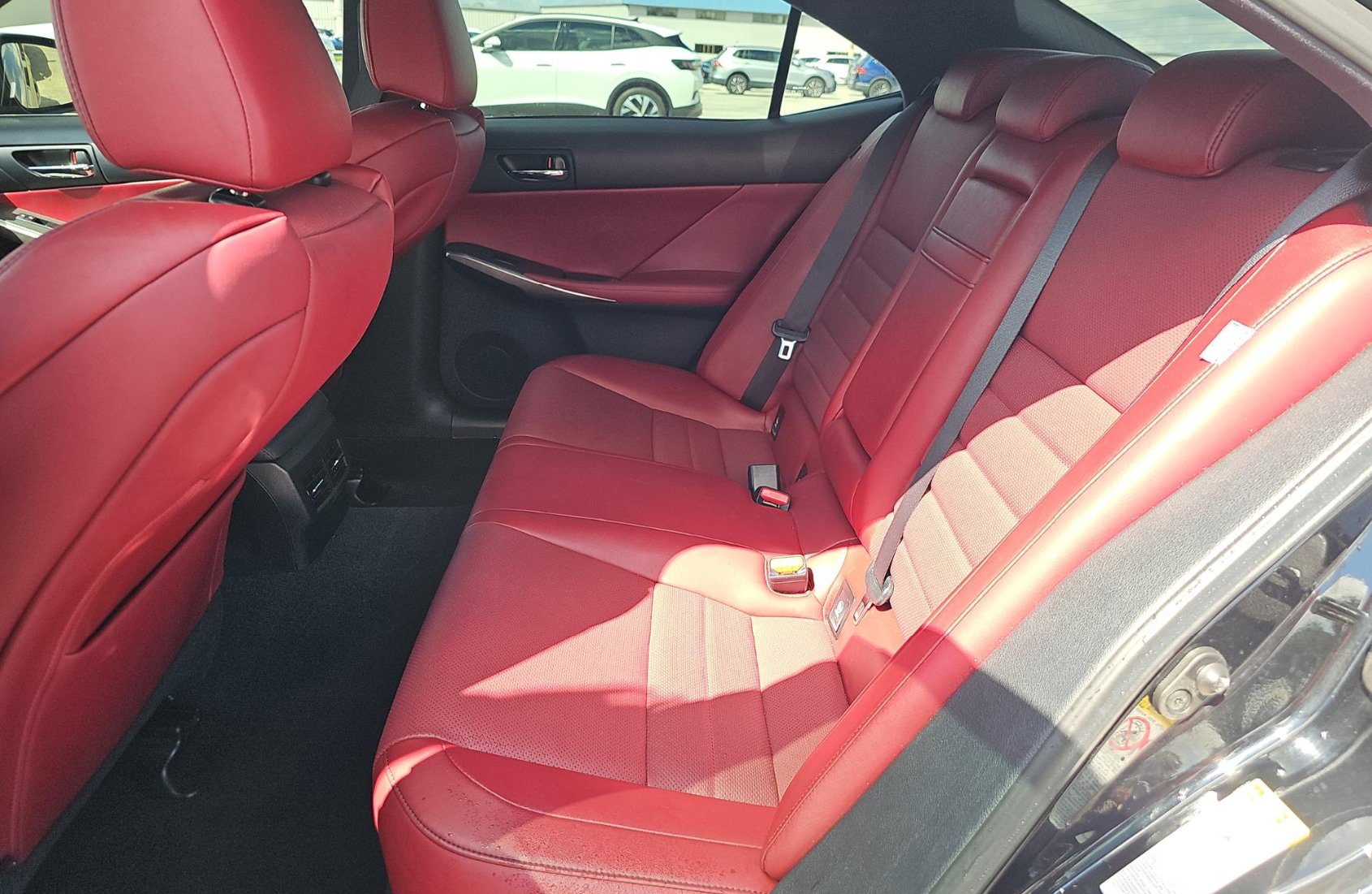 Used 2016 Lexus IS 200t w/ F Sport Package RWD image 7