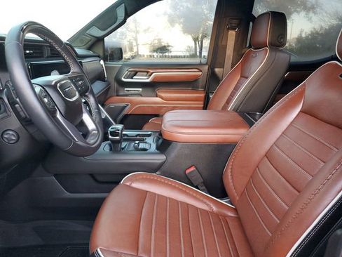 Used 2025 GMC Sierra 1500 Denali Ultimate image 19